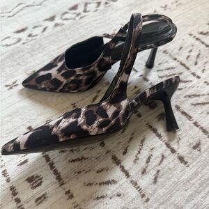 Stylish Leopard Print Slingback Heels